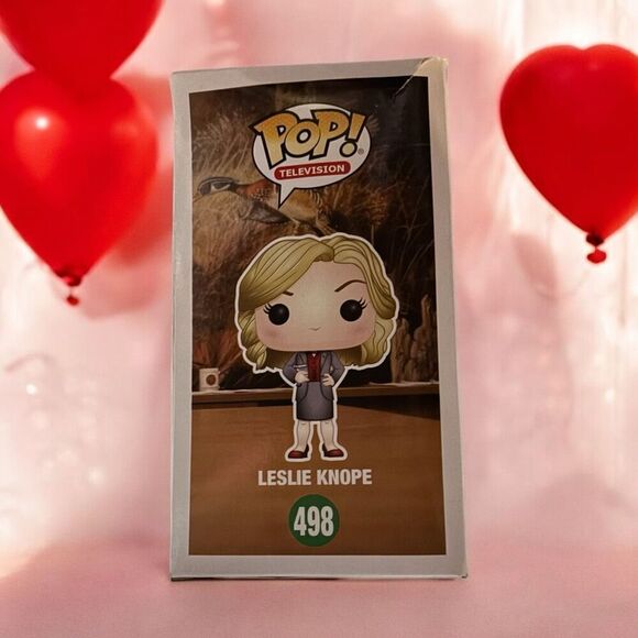 Funko Pop! Television #498 Parks & Recreation Leslie Knope Vaulted 2017 - Picture 5 of 6